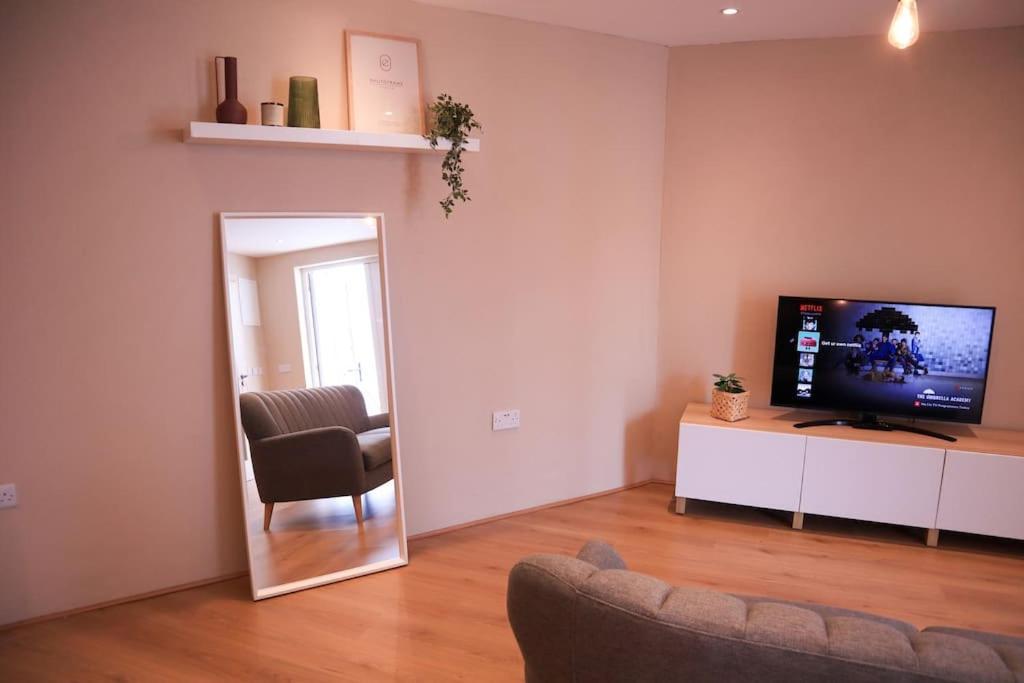 Modern Studio Apartment In Cashel Кашел Екстер'єр фото